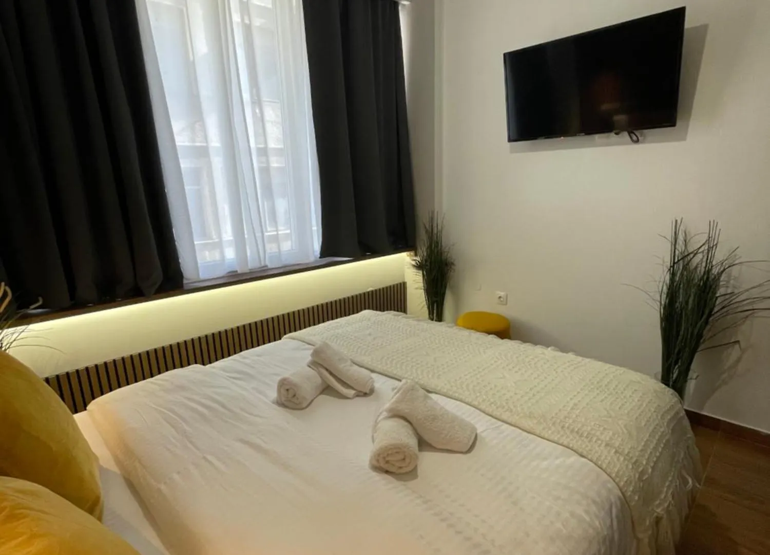 Iris Studio Thessaloníki 0*,  Grækenland